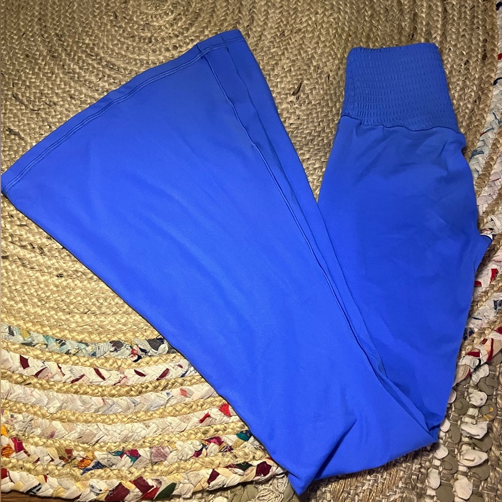 Aerie flare leggings blue